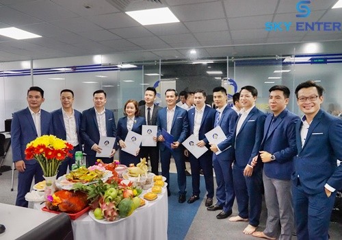 to-chuc-su-kien-le-khai-truong-cong-ty-bds